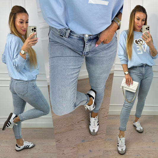 Spodnie SKINNY FIT / PUSH-UP / JASNY NIEBIESKI