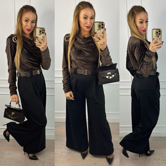 Welurowa bluzka z błyszczącymi dżetami BRUNA / CZEKOLADOWA