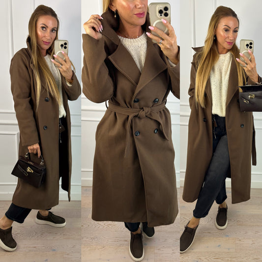 Flauszowy płaszcz MAXILLA / CZEKOLADOWY