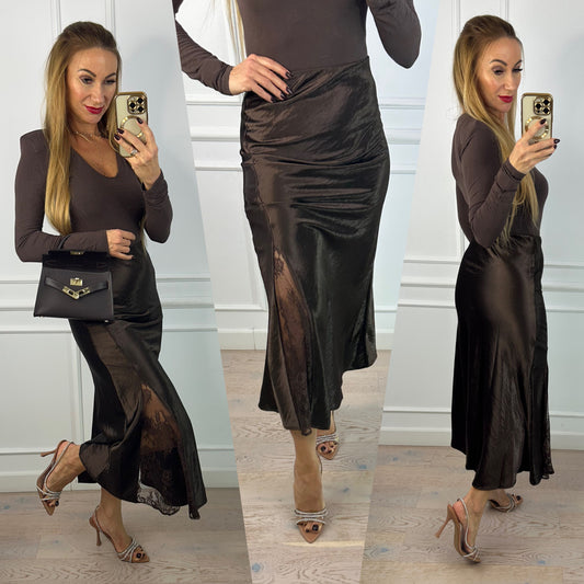 Spódnica z koronką YESBA / CZEKOLADOWA