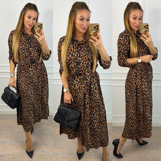 Sukienka z wiskozą LYSSA / BRĄZOWA