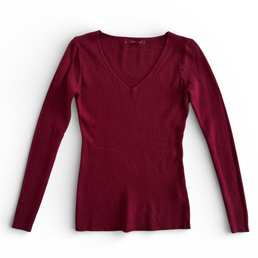 Dzianinowa bluzka w prążek MAUDE / BORDOWA