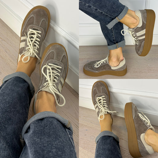Zamszowe buty sportowe CHIC / CAPPUCCINO