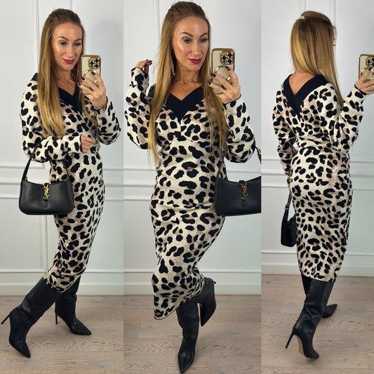 Dzianinowa sukienka ILETTA / BEŻOWO-CZARNA