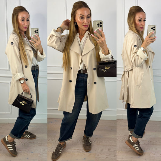 Krótki trencz DEONA / JASNY BEŻ